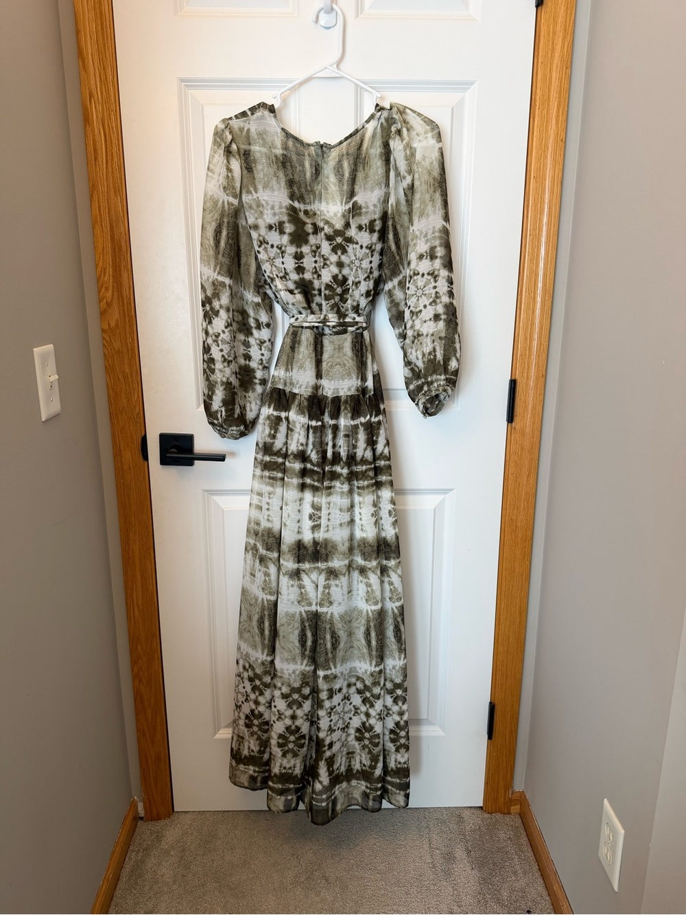 Calvin Klein Olive and White Tie-Dye Maxi Dress - Picture 3 of 9